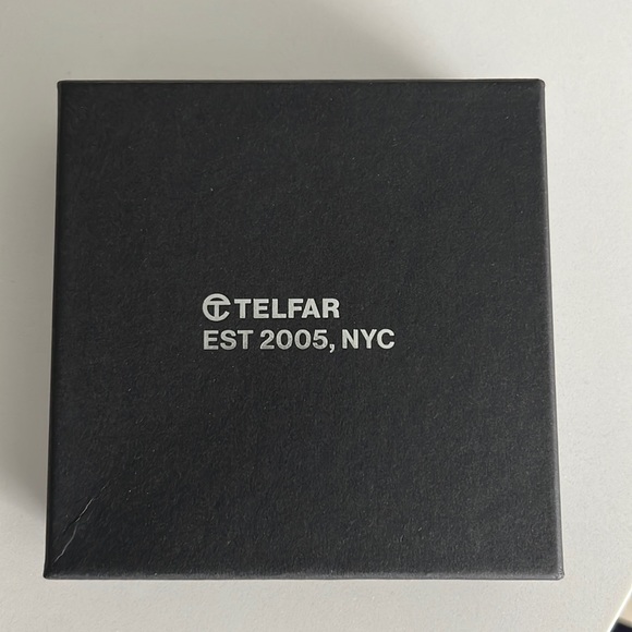 Telfar Wallet Azalea - Picture 2 of 4